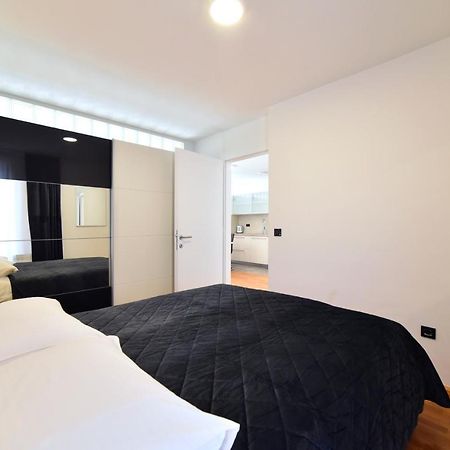 Lavir Apartment With Parking زغرب المظهر الخارجي الصورة