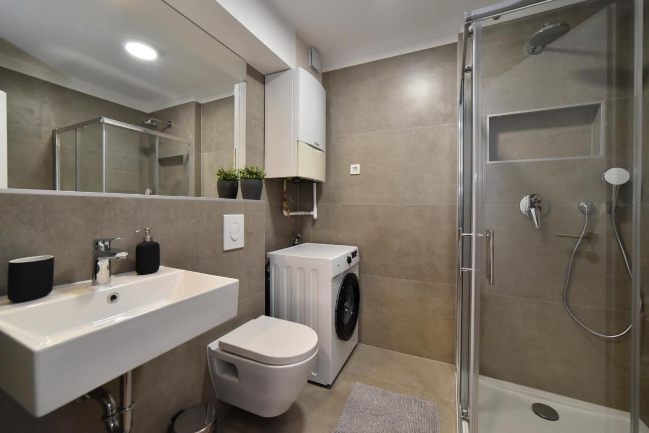 Lavir Apartment With Parking زغرب المظهر الخارجي الصورة