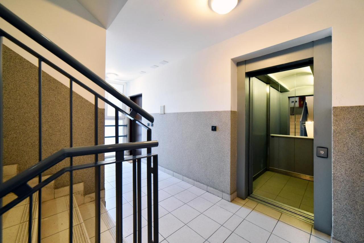 Lavir Apartment With Parking زغرب المظهر الخارجي الصورة